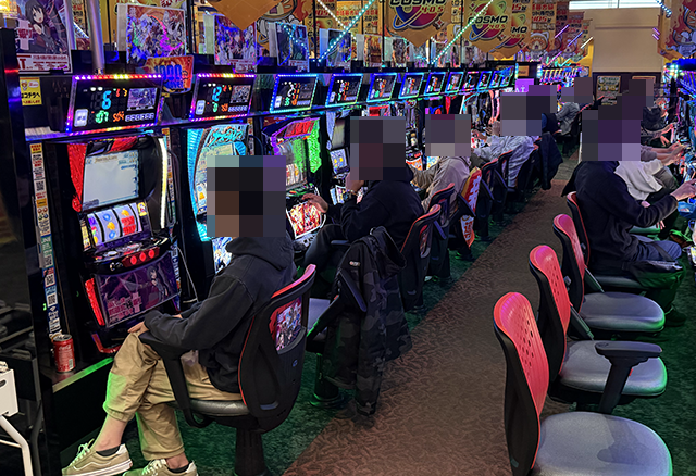 SLOT COSMO 405(千葉県)の来店レポート(2025月11月30日)｜DMMぱちタウン