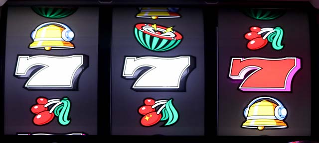 パチスロハイパーラッシュREG