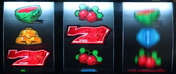 エヴァ暴走400ミッションモード中限定・ボーナス絵柄テンパイ時のSPボイス