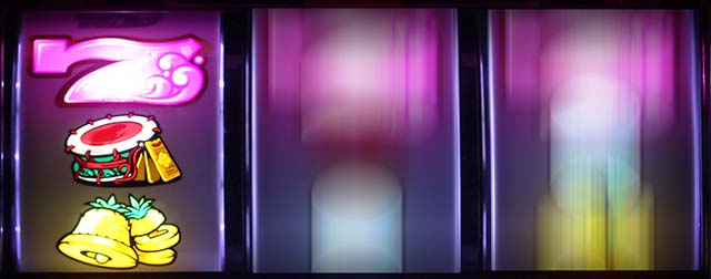 沖ドキ2左リール上段7停止