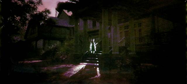 バイオ7背景エヴリン