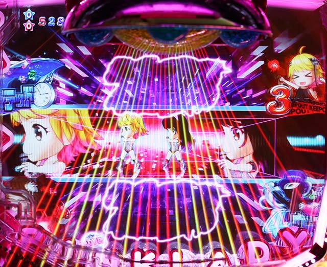 P(ぱちんこ)ピンクレディー・リーチ前予告