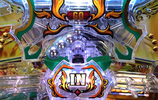 ぱちんこ・ミリオンゴッド-一撃-・役物・天空神殿＆天空の門（通常モード）