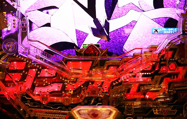 ぱちんこ・フィーバー戦姫絶唱シンフォギア3黄金絶唱・裏ボタン