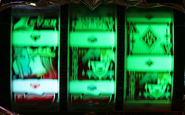 フィーバークィーンRUSH・リーチ前予告