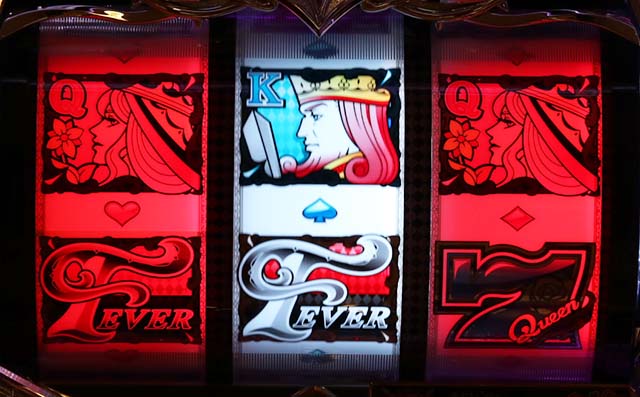 フィーバークィーンRUSH・リーチ後予告