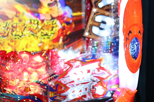 ぱちんこ・大工の源さん超韋駄天2極源LighT(源さんラッキートリガー)・ランプ&パネル演出