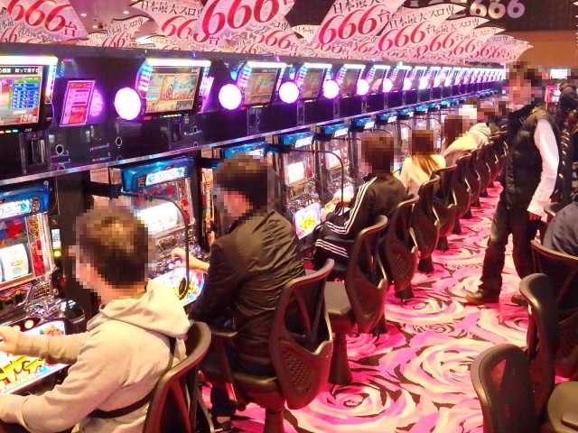 設置台数666台！ 日本最大級のパチスロ専門店が北九州は戸畑にある