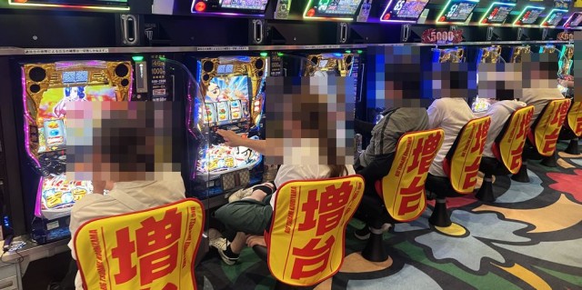 https://cdn.p-town.dmm.com/editor/__0_rakudan/___格付け用/つばめ郡山0809/gaikan08099999999.jpg