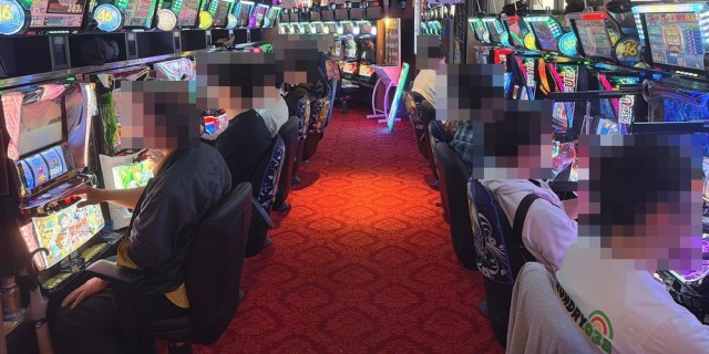 https://cdn.p-town.dmm.com/editor/__0_rakudan/＿＿＿格付け用/エスパス西武0607/gaikan0607.jpg