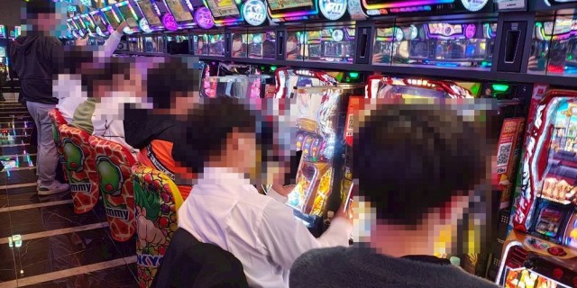 https://cdn.p-town.dmm.com/editor/__0_rakudan/＿＿＿格付け用/0326マルハン八王子/gaikann0326.jpg