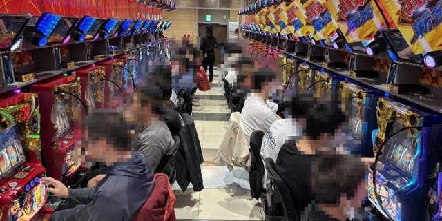 https://cdn.p-town.dmm.com/editor/__0_rakudan/＿＿＿格付け用/0416エクスアリーナ/0000.png