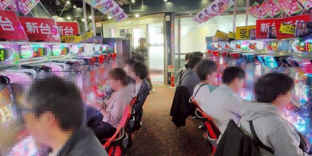 https://cdn.p-town.dmm.com/editor/__0_rakudan/＿＿＿格付け用/0425スパークル/gaikansupa.jpg