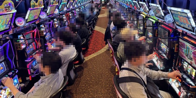 https://cdn.p-town.dmm.com/editor/__0_rakudan/__まん/楽園/5月/立川店/0.png