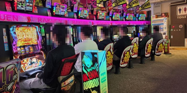 https://cdn.p-town.dmm.com/editor/__0_rakudan/__まん/楽園/5月/袋井/0.png