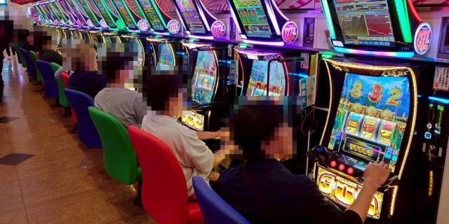 https://cdn.p-town.dmm.com/editor/__0_rakudan/__まん/_マスターズ玉越ほか/0426/0.png