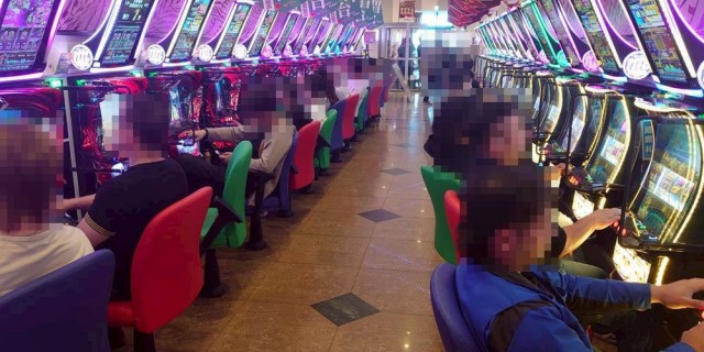 https://cdn.p-town.dmm.com/editor/__0_rakudan/__まん/_マスターズ玉越ほか/0411/0.png