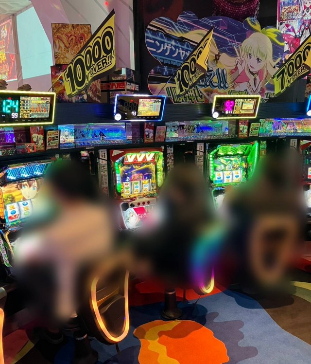 https://cdn.p-town.dmm.com/editor/__0_rakudan/__まん/_202605ムム/0830/54528_0.jpg