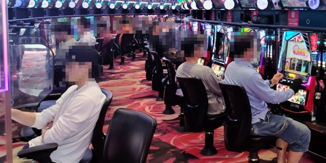 https://cdn.p-town.dmm.com/editor/__0_rakudan/__まん/__DUVELラッキー/0418/0.png