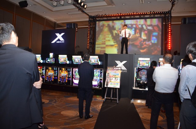 業界NEWS】ダイコク電機、ホールコン「X」発表 - パチンコ・パチスロ
