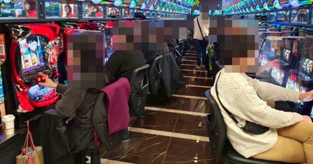 マルハン八王子四谷店(東京都)の来店レポート(2025月12月21日)｜DMM