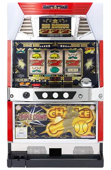 スロット　パチスロ　トリプルクラウン　4号機 新台】沖縄発の人気パチスロ機「トリプルクラウン」が本土上陸