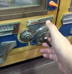 「クラゲ」という部品