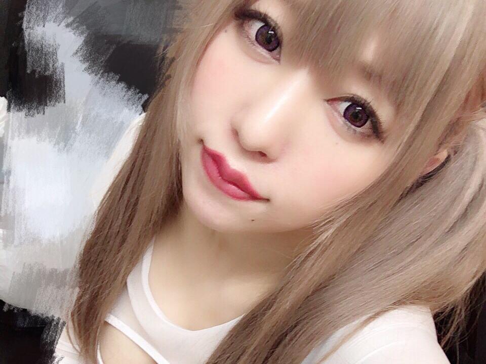 連チャン&天井、6号機「新鬼武者」の荒波に揉まれる」 - 橘アンジュの