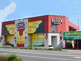 スロットゾーンルネックス高松店の外観画像