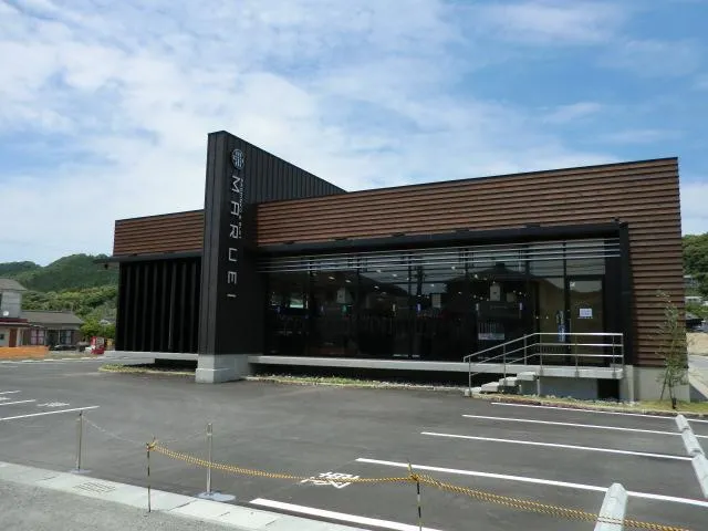 パーラーマルエイの店舗画像
