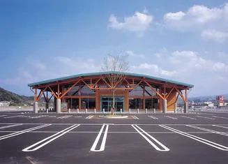 ダイナム熊本人吉店　ゆったり館の外観画像