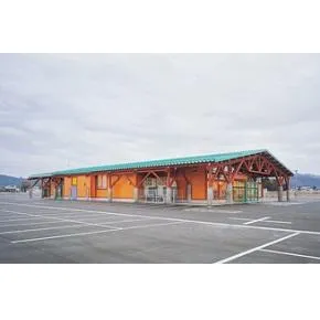 ダイナム湯沢店の外観画像