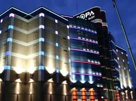 トパー天童店の外観画像