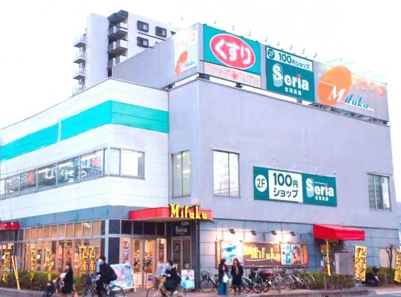 パチンコ三福東川口店の外観画像