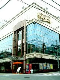 パーラーエクセレの外観画像