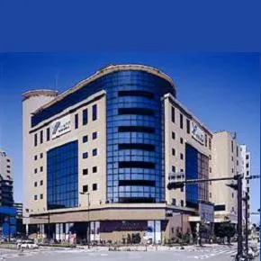 ユーコーラッキー37辻堂店の外観画像