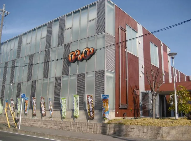 チャンピオンタイキ竹島店の外観画像
