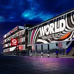 ワールド篠店（亀岡市 馬堀駅）