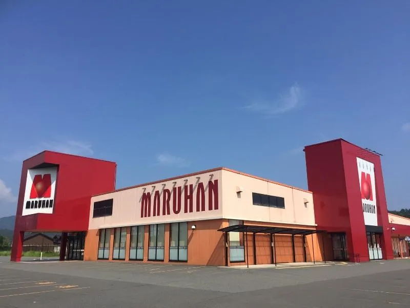 マルハン峰山店の外観画像