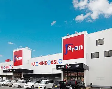 ジャラン京田辺店の外観画像