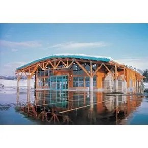 ダイナム十日町店の外観画像