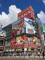 エスパス日拓新宿歌舞伎町店（新宿区 新宿駅）