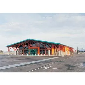 ダイナム小矢部店の外観画像