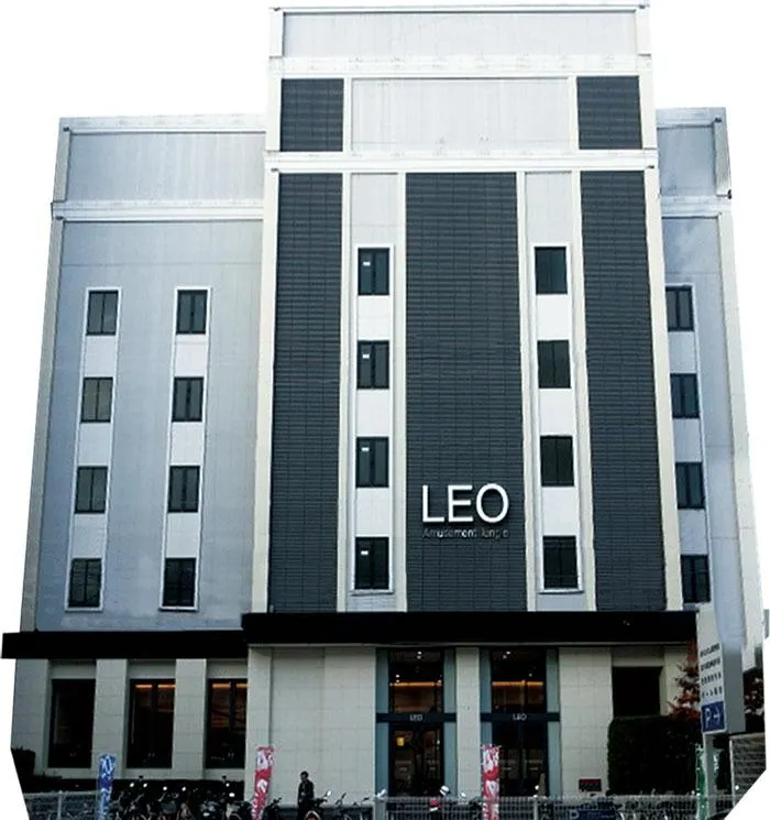 LEOの外観画像