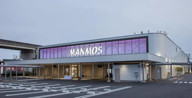 マンモス新倉敷店の外観画像