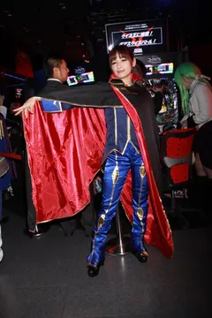 美麗なコスプレイヤー勢揃い！黒の騎士団広報幹部大決起集会