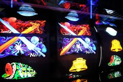 スタイリッシュパチスロ再び！クロス図柄が握るアツさを体感せよ【潜入!FIELDS発表会②】