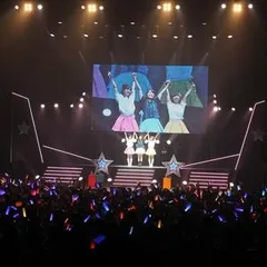 オーイズミ1000ちゃんパーティ超満員!!!新田恵海さんら、19曲を大熱唱！