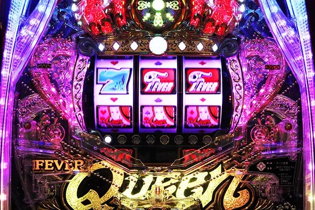 PフィーバークィーンⅡ（甘デジ）パチンコ｜スペック・保留・ボーダー