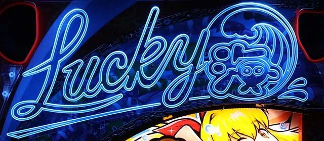 Lucky海物語REG中のLuckyランプの色